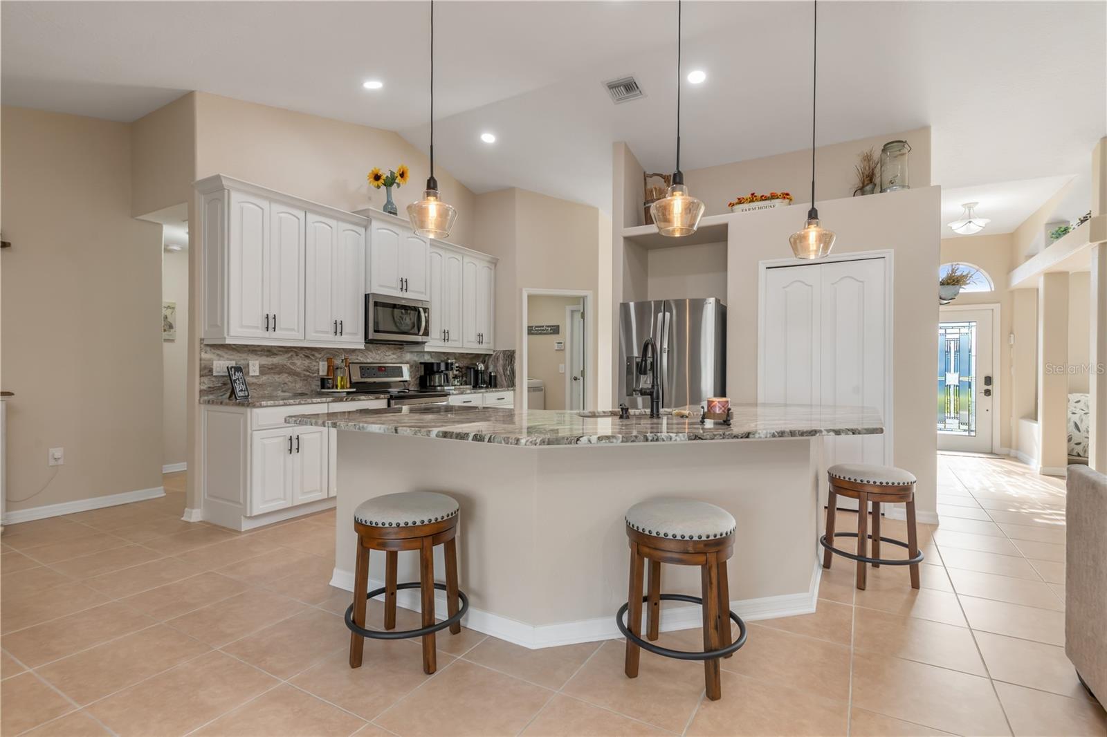 Image 13 of 53 For 8251 Arlewood Circle