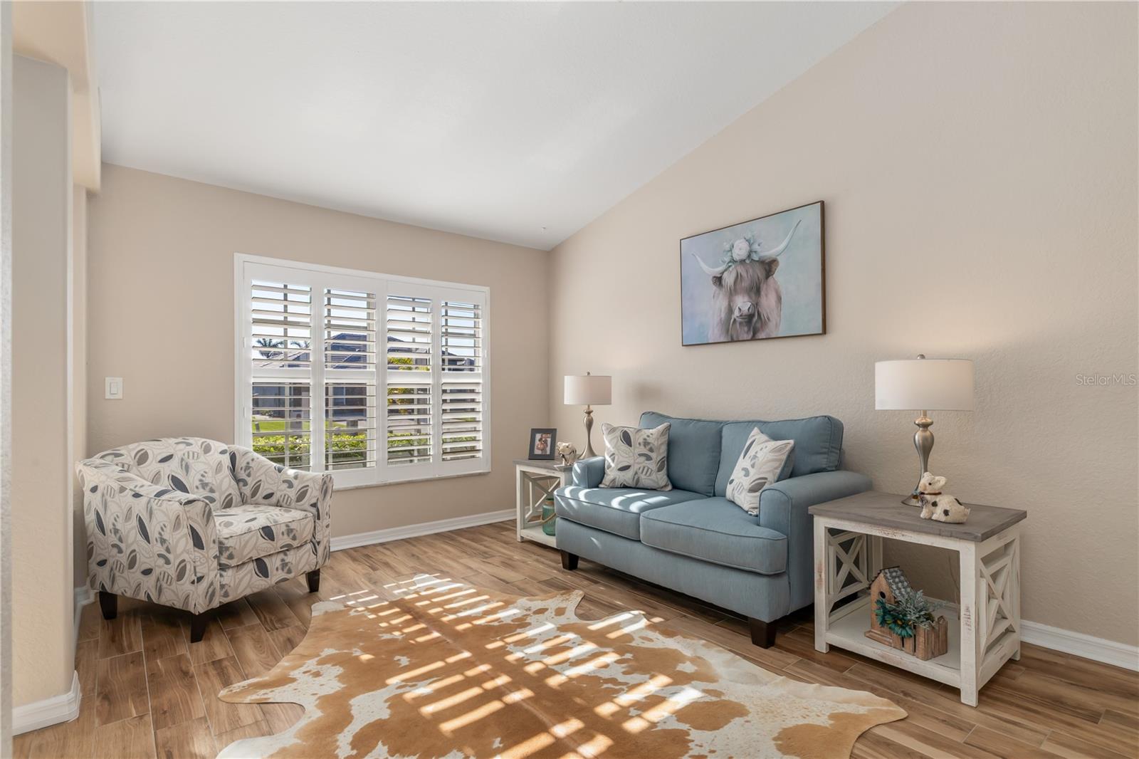 Image 19 of 53 For 8251 Arlewood Circle