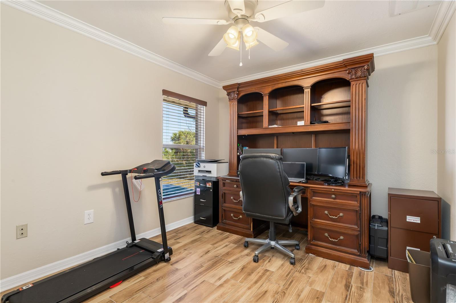 Image 34 of 53 For 8251 Arlewood Circle