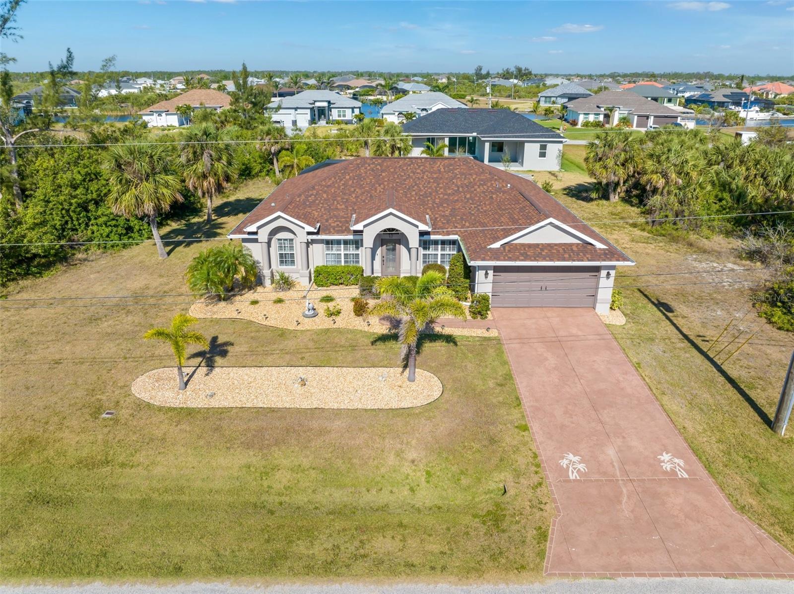 Image 42 of 53 For 8251 Arlewood Circle