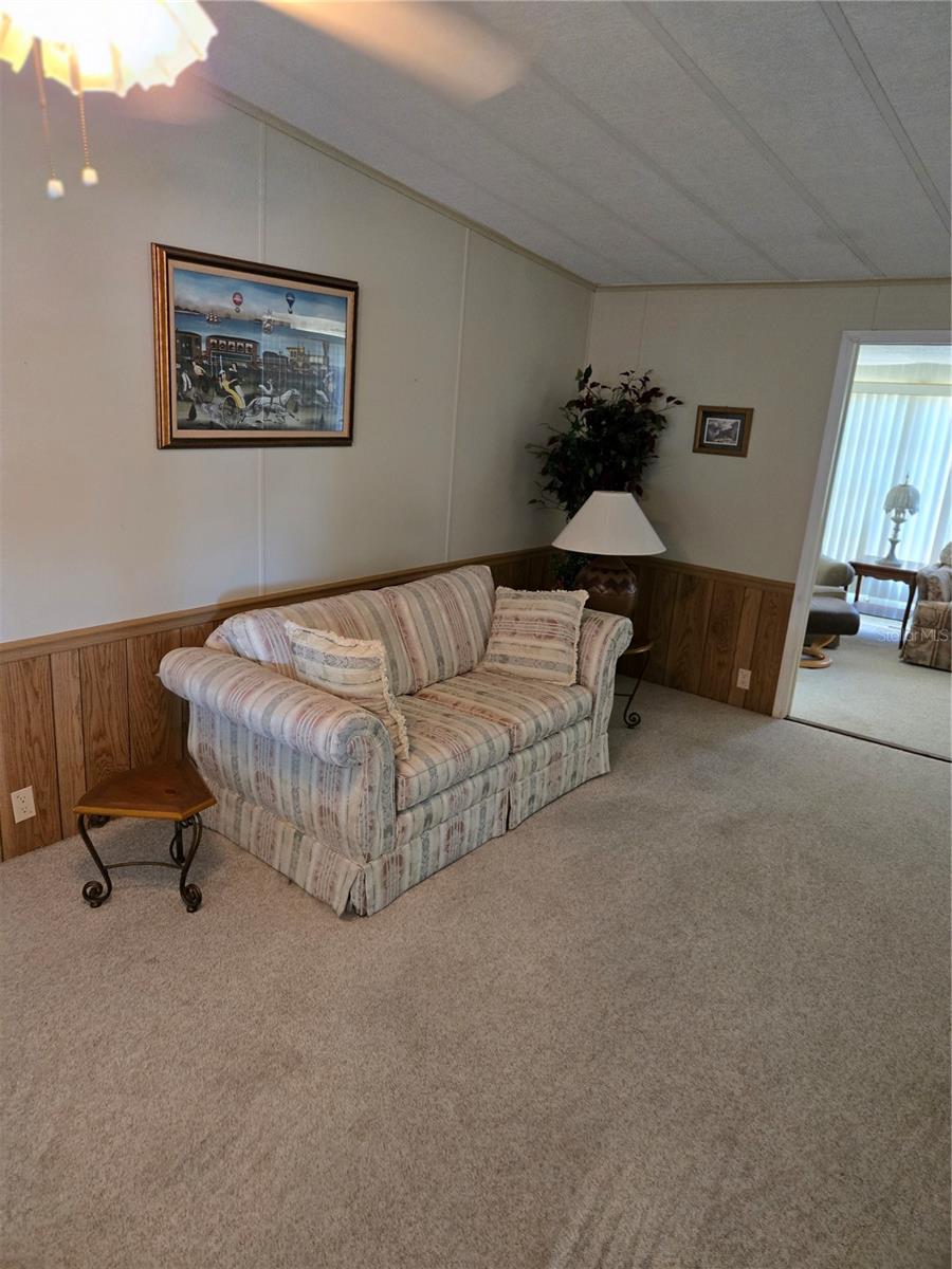 Image 19 of 23 For 6162 Redwing Avenue