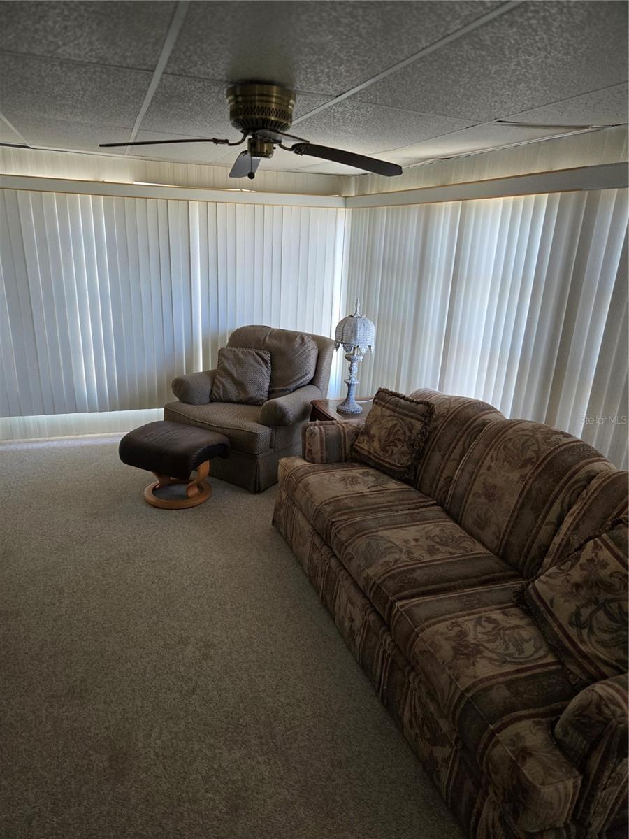 Image 21 of 23 For 6162 Redwing Avenue