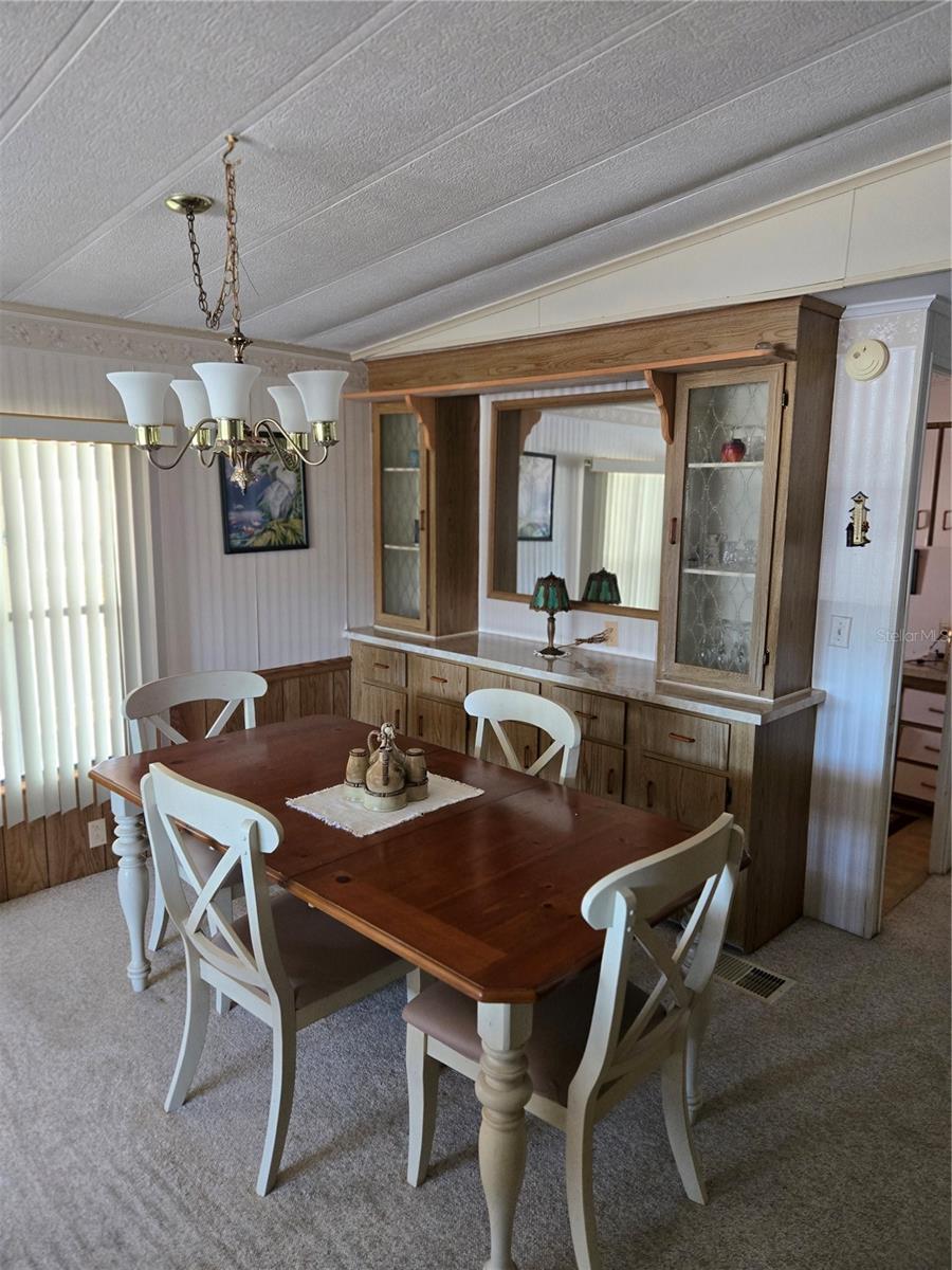 Image 4 of 23 For 6162 Redwing Avenue