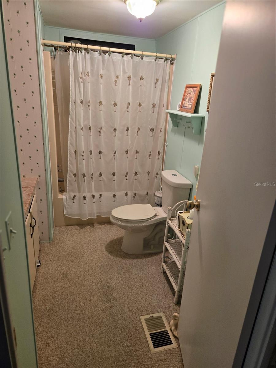 Image 8 of 23 For 6162 Redwing Avenue
