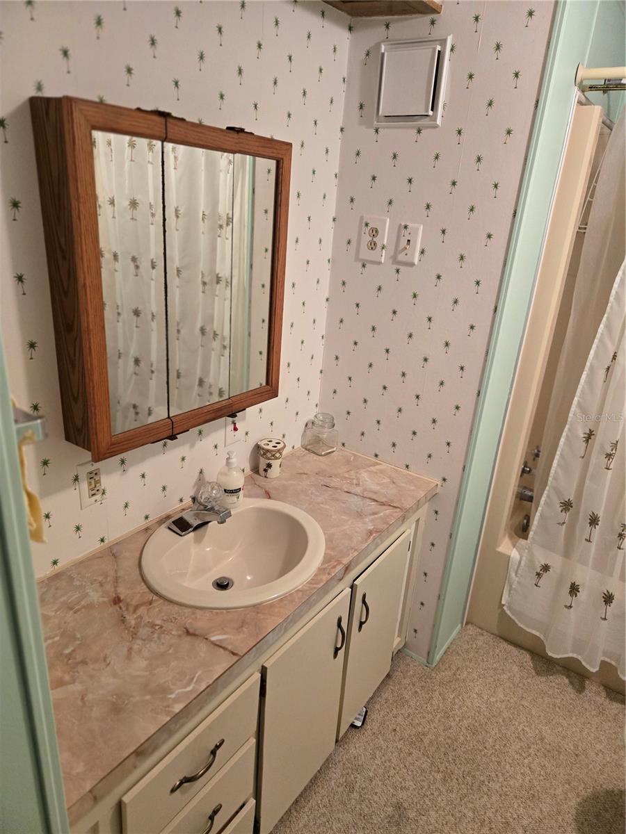 Image 9 of 23 For 6162 Redwing Avenue