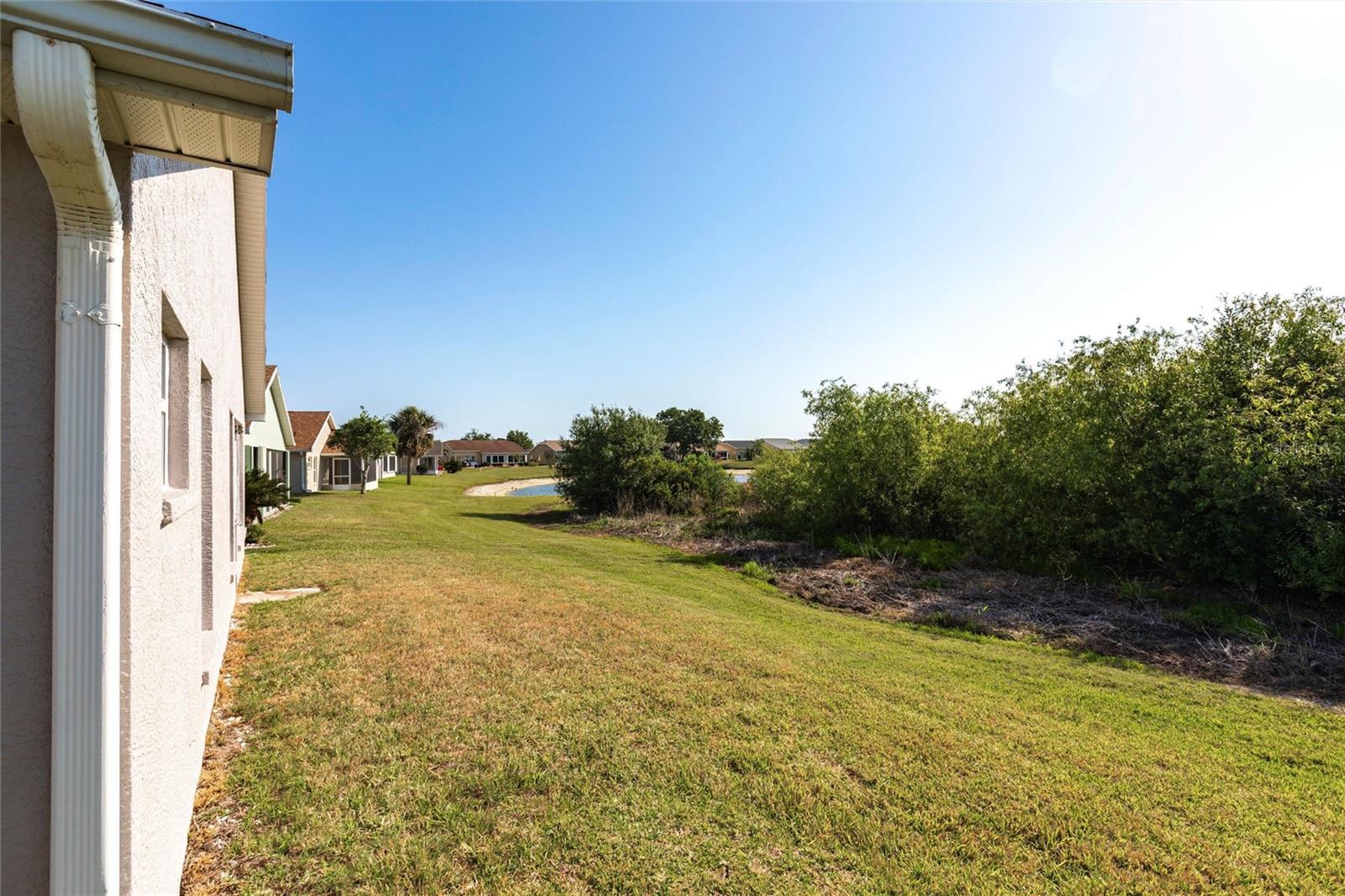 Image 38 of 62 For 24135 Buckingham Way