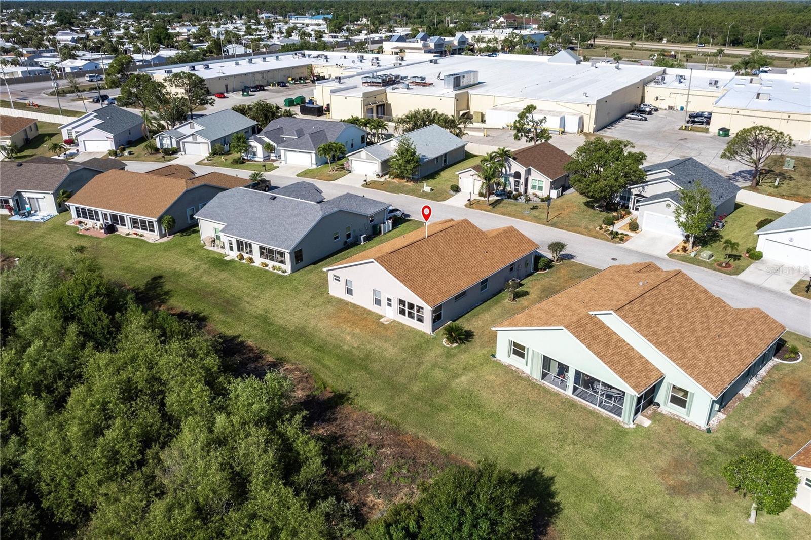 Image 40 of 62 For 24135 Buckingham Way