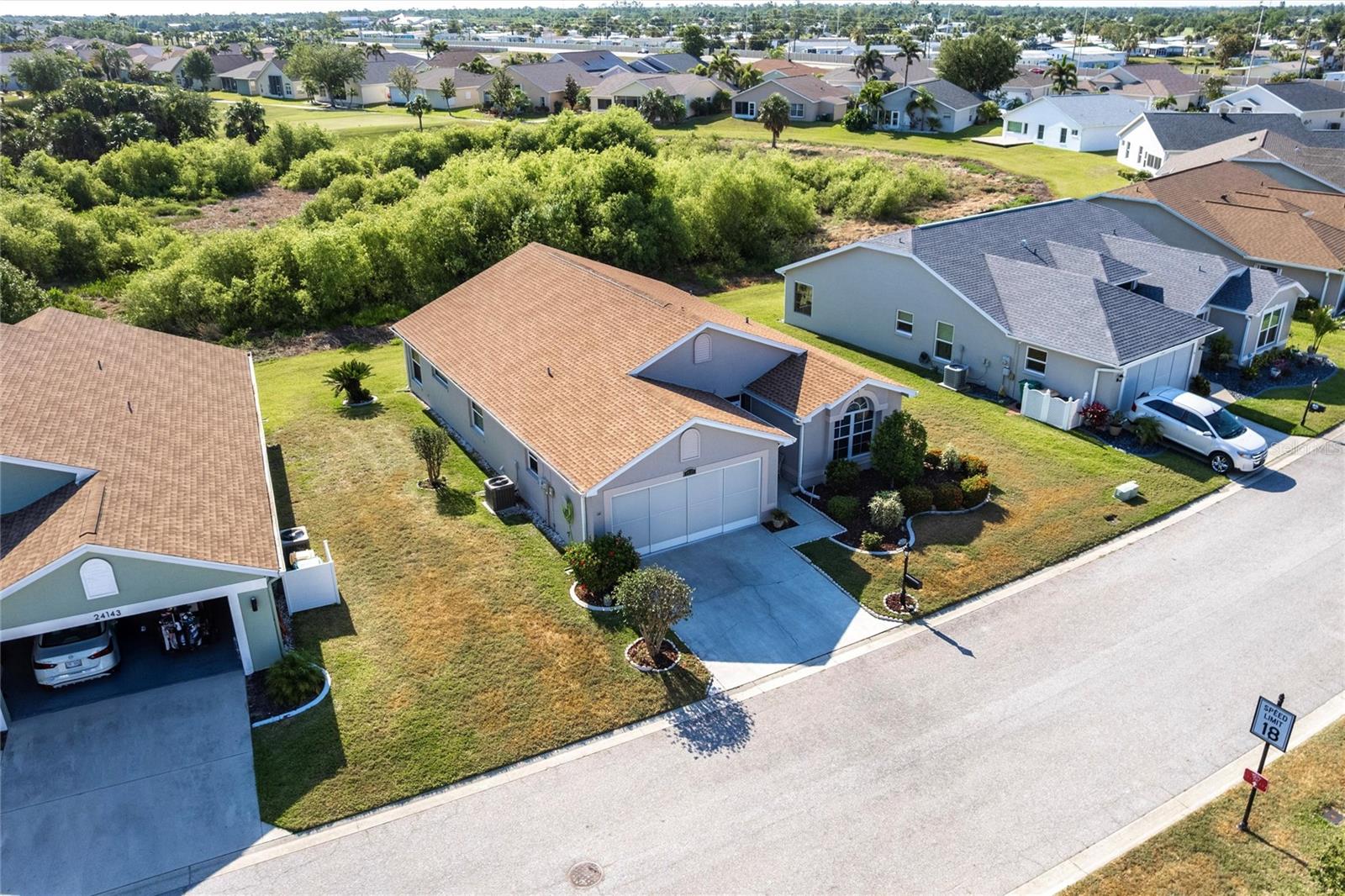 Image 41 of 62 For 24135 Buckingham Way