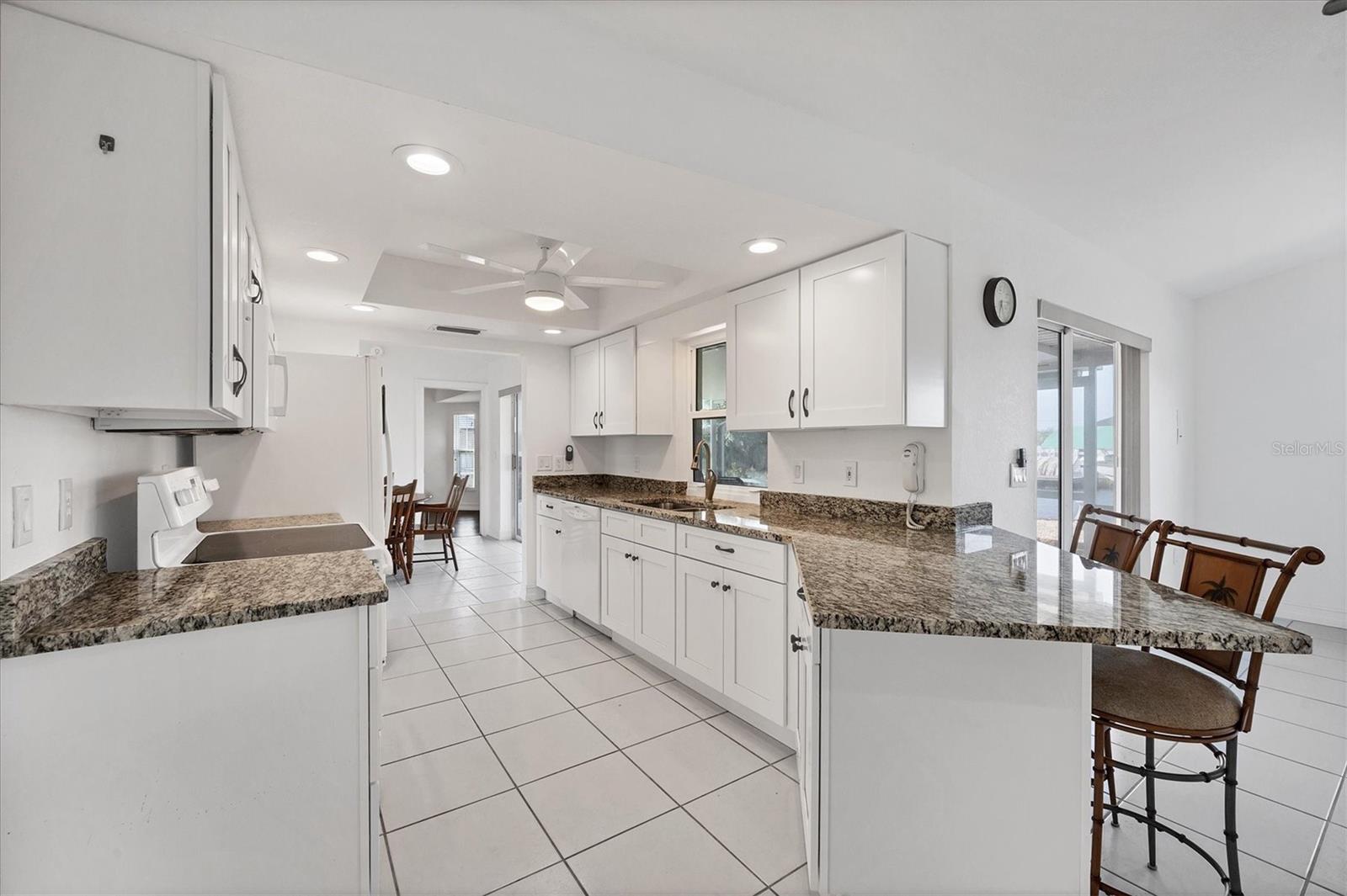 Image 10 of 53 For 15184 Aldama Circle