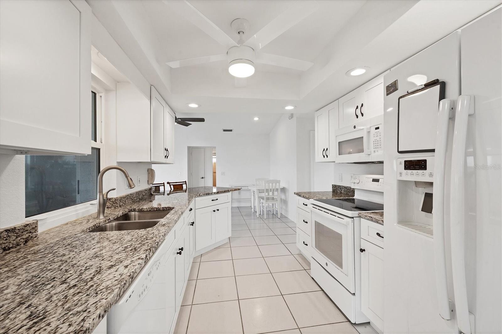 Image 13 of 53 For 15184 Aldama Circle