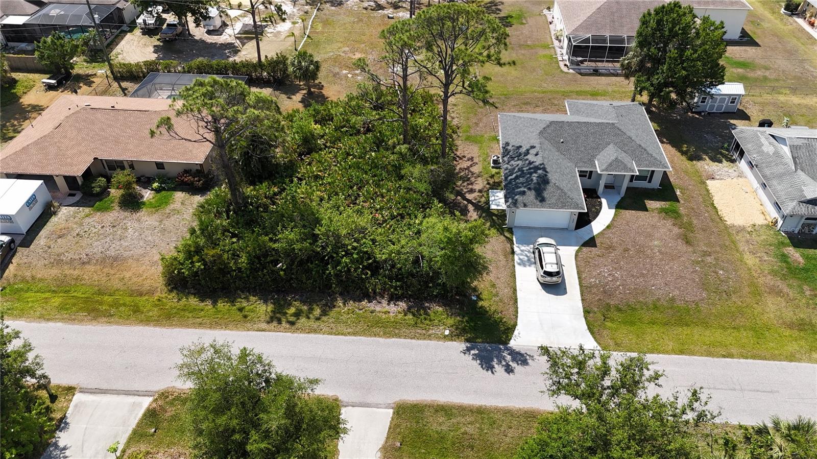 Image 6 of 6 For 5290 Johnson Terrace