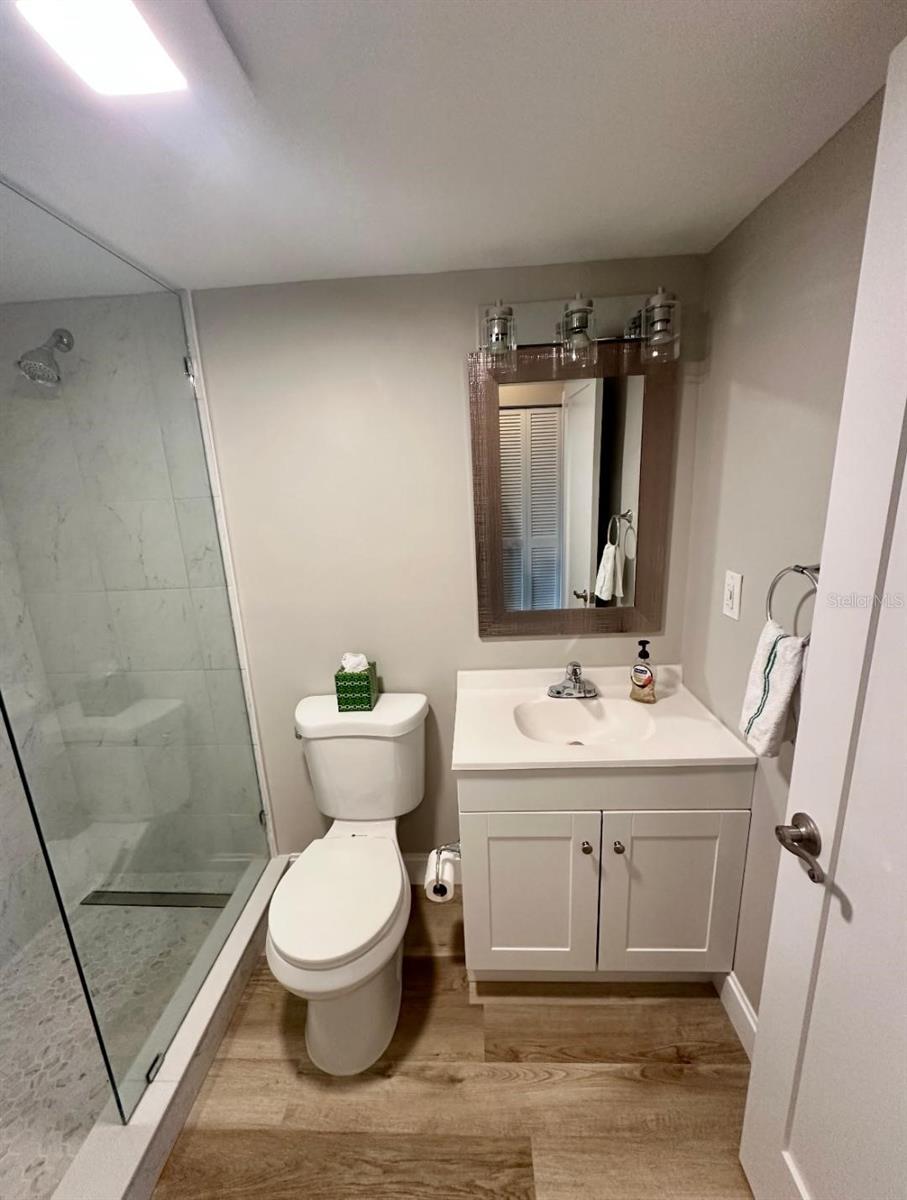 Image 6 of 7 For 240 Collier Boulevard D2