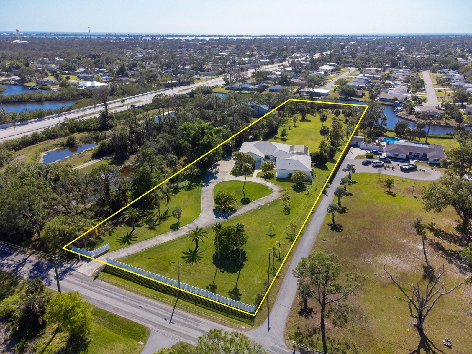 Image 65 of 67 For 60 Oxford Drive