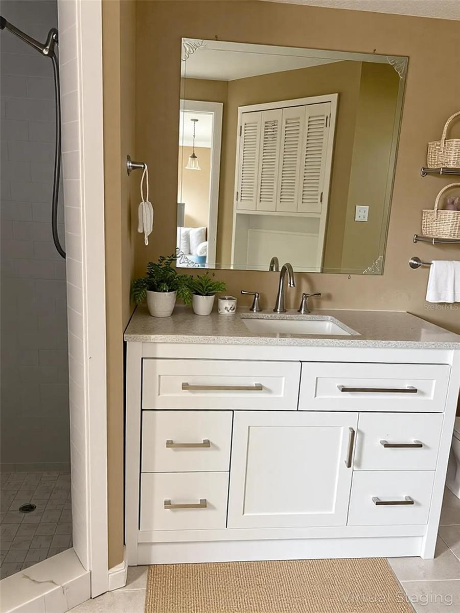 Image 11 of 16 For 3415 Gulf Lane