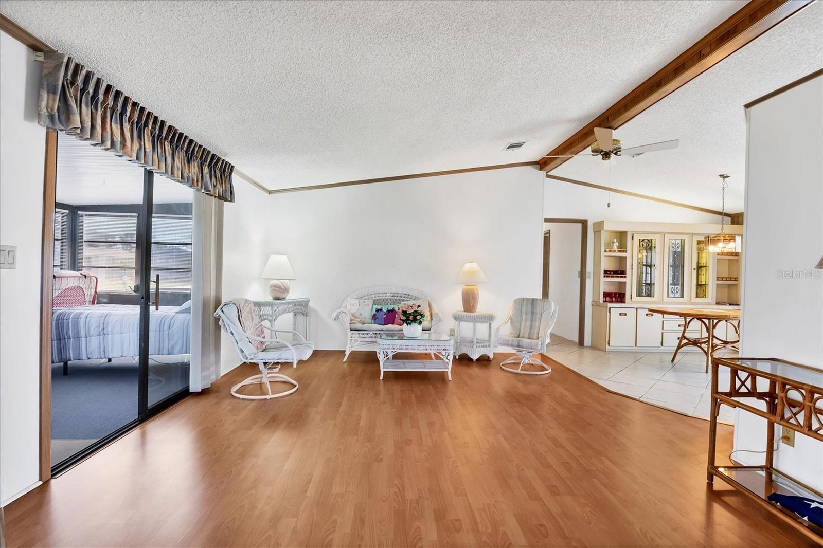 Image 11 of 49 For 809 Tangerine Woods Boulevard 215