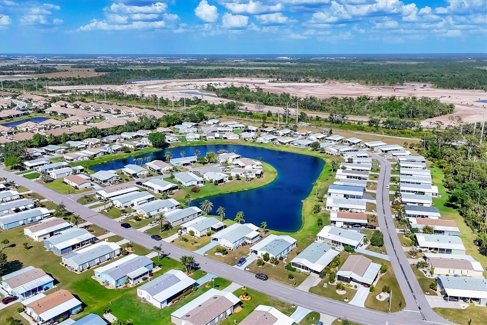 Image 3 of 49 For 809 Tangerine Woods Boulevard 215