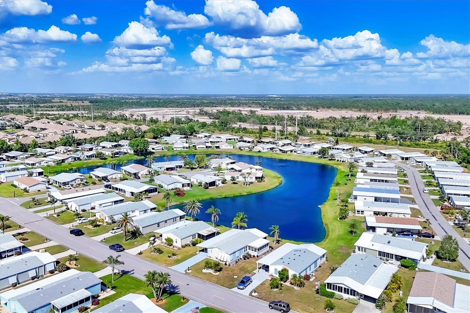 Image 4 of 49 For 809 Tangerine Woods Boulevard 215