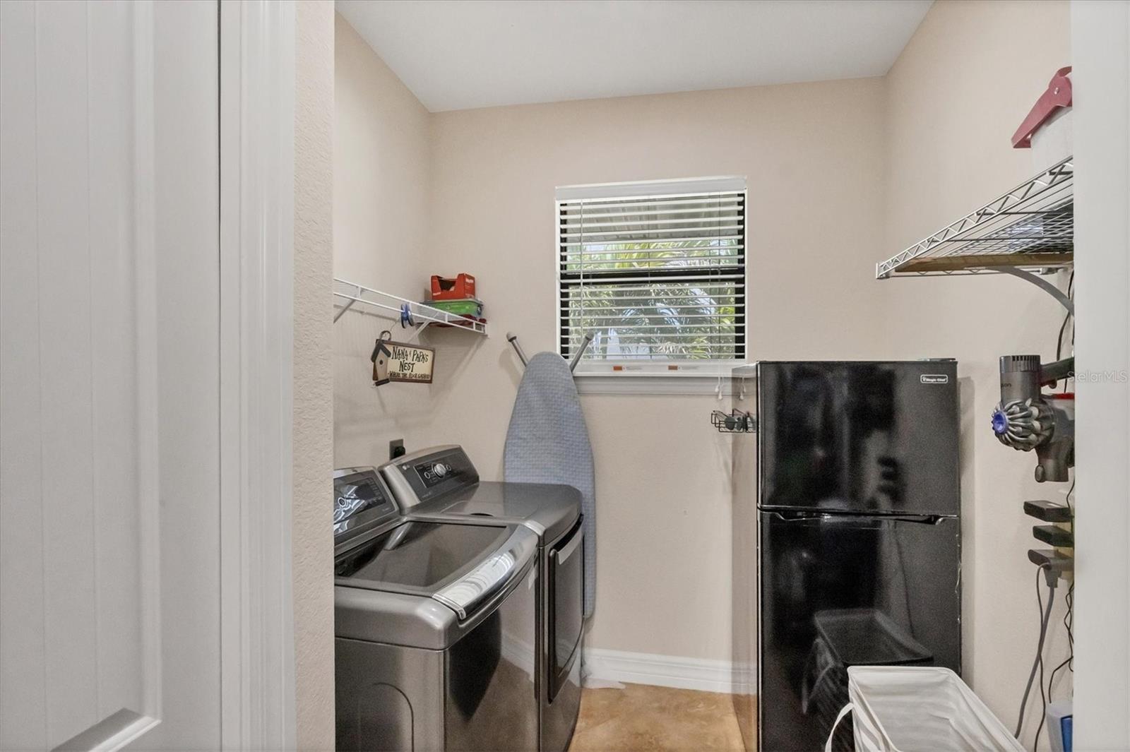 Image 19 of 33 For 14527 Maysville Circle