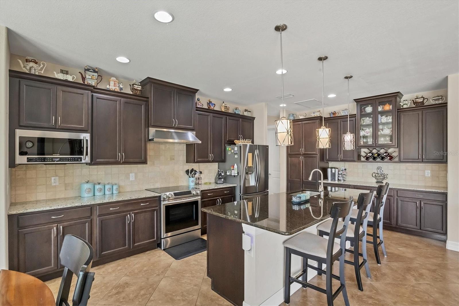 Image 9 of 33 For 14527 Maysville Circle