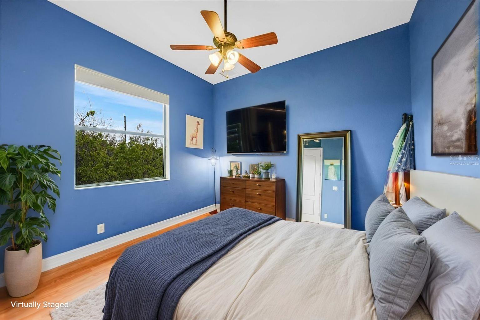 Image 21 of 52 For 15538 Applewhite Circle