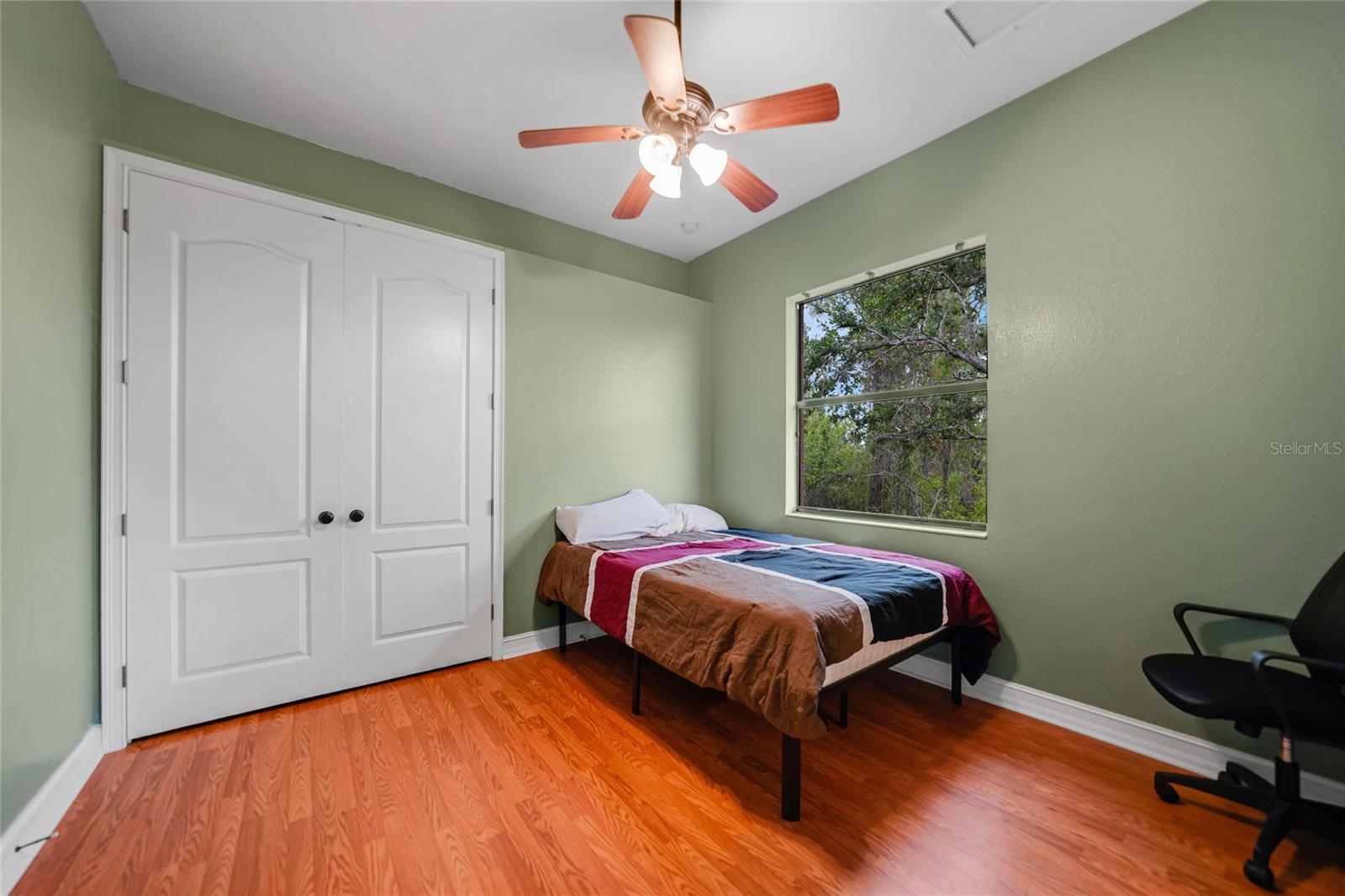 Image 26 of 52 For 15538 Applewhite Circle