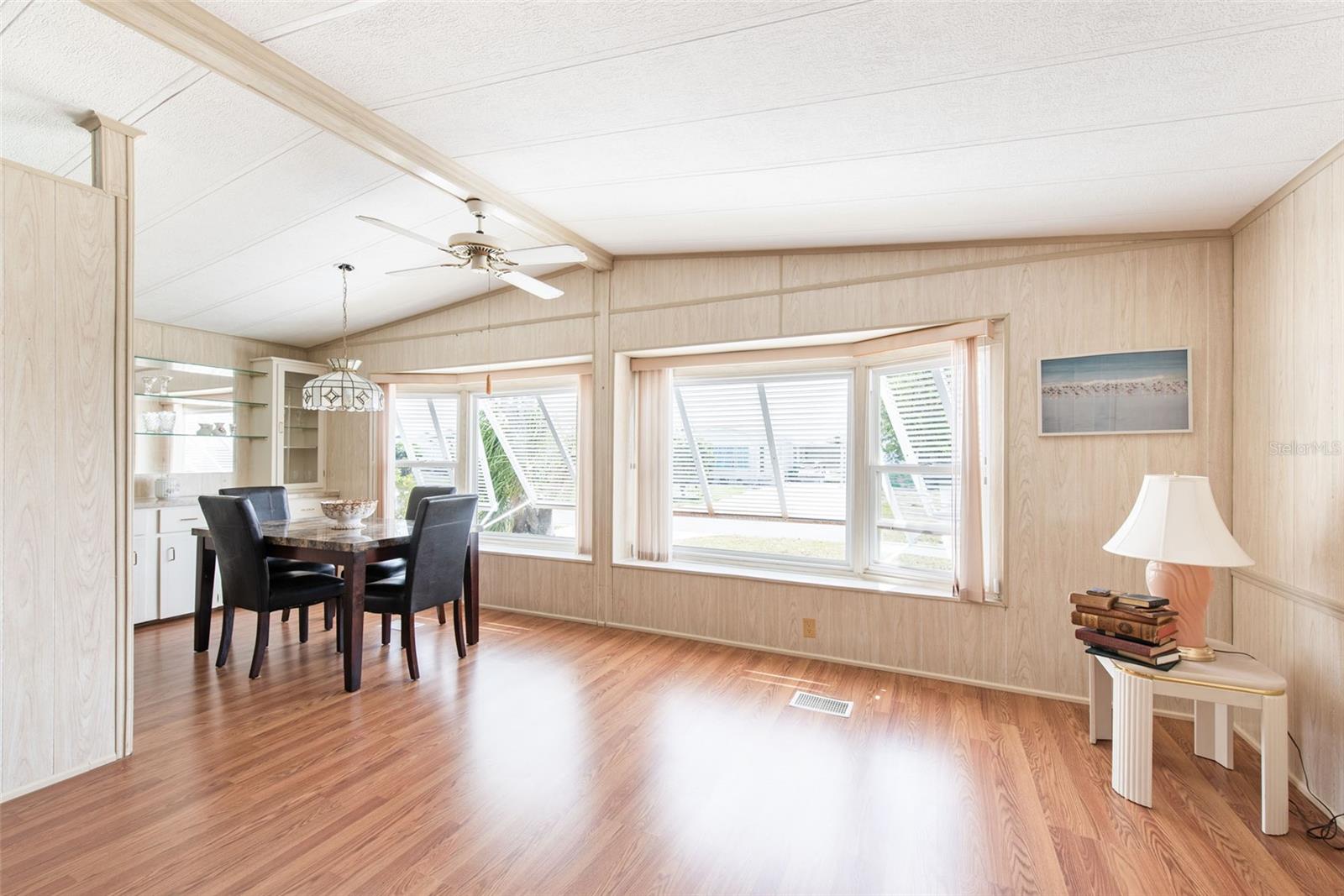 Image 17 of 51 For 6168 Partridge Avenue
