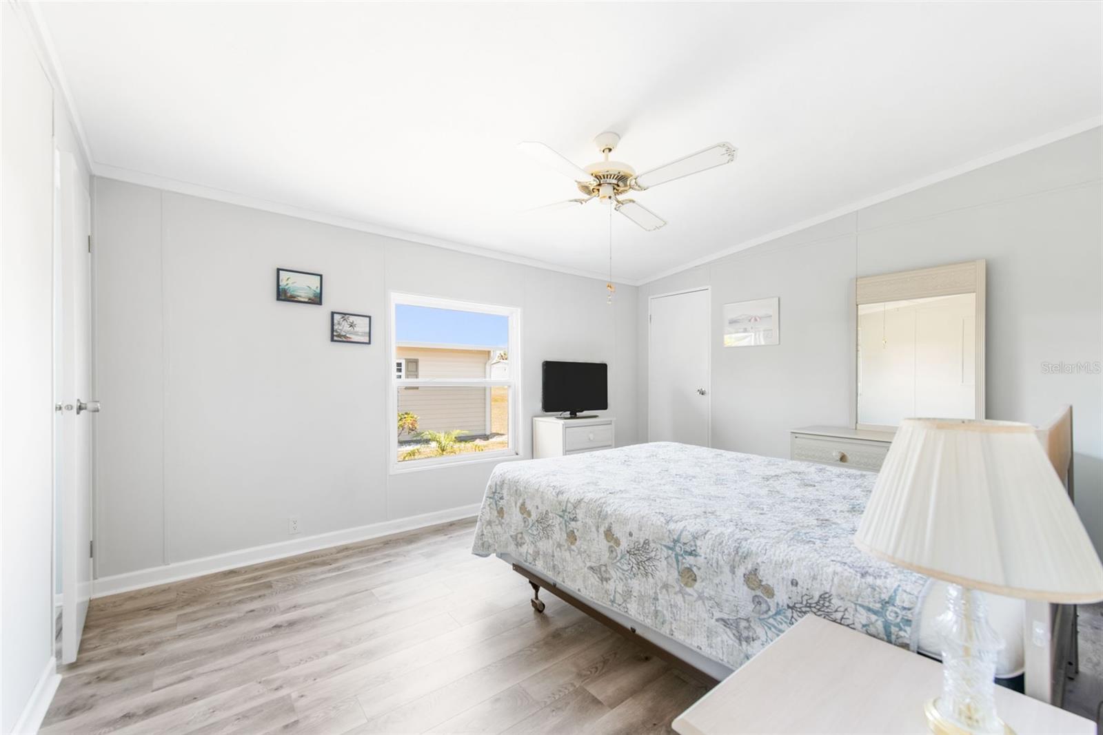 Image 22 of 51 For 6168 Partridge Avenue