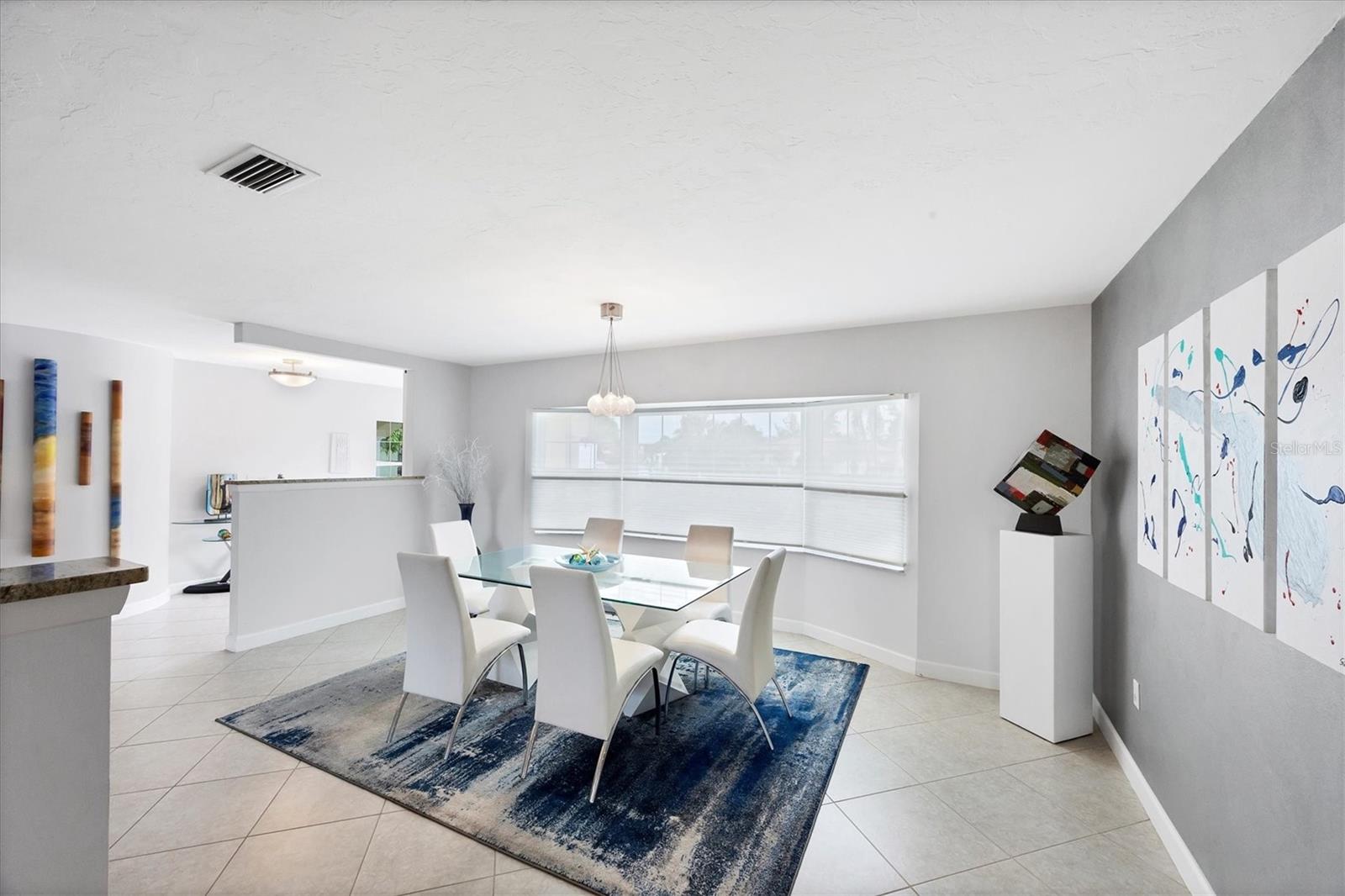 Image 10 of 42 For 44 Waterford Drive