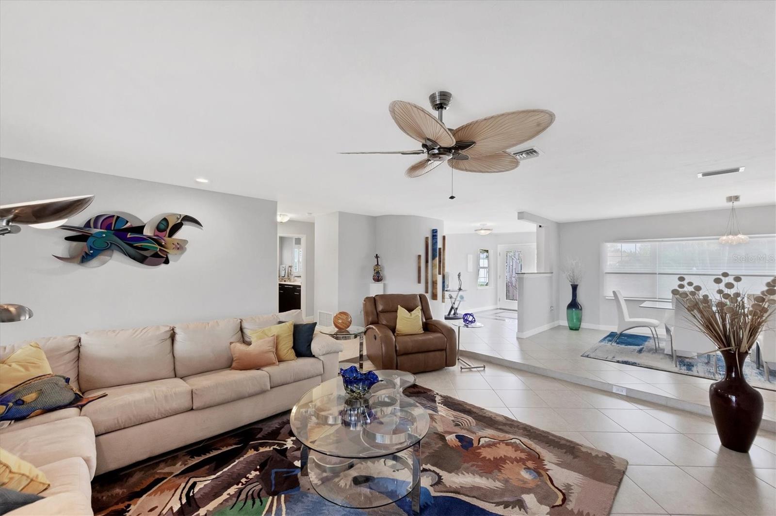 Image 9 of 42 For 44 Waterford Drive