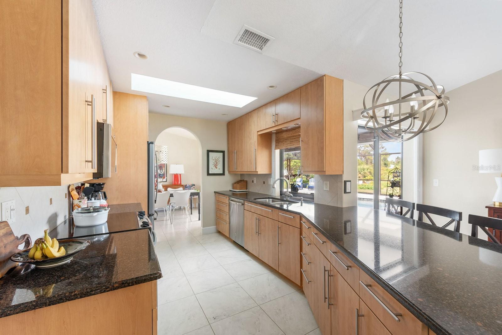Image 18 of 68 For 7427 Escondido Street
