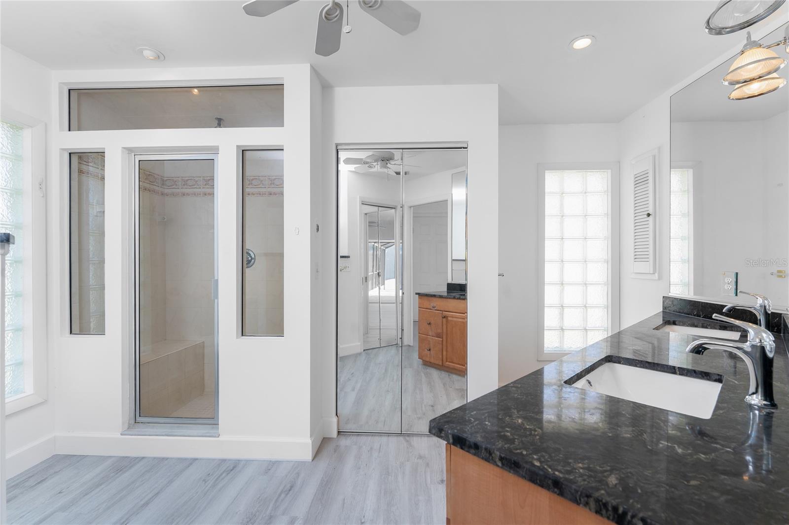 Image 15 of 33 For 5232 Conner Terrace