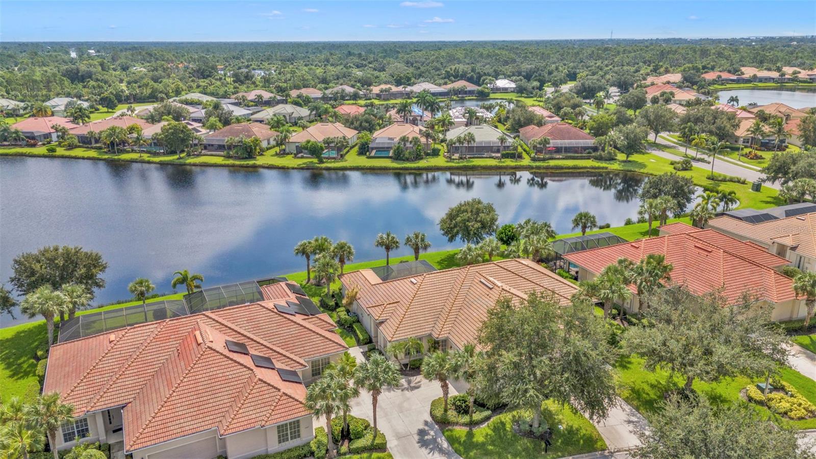 Image 38 of 66 For 2669 Wax Myrtle Court