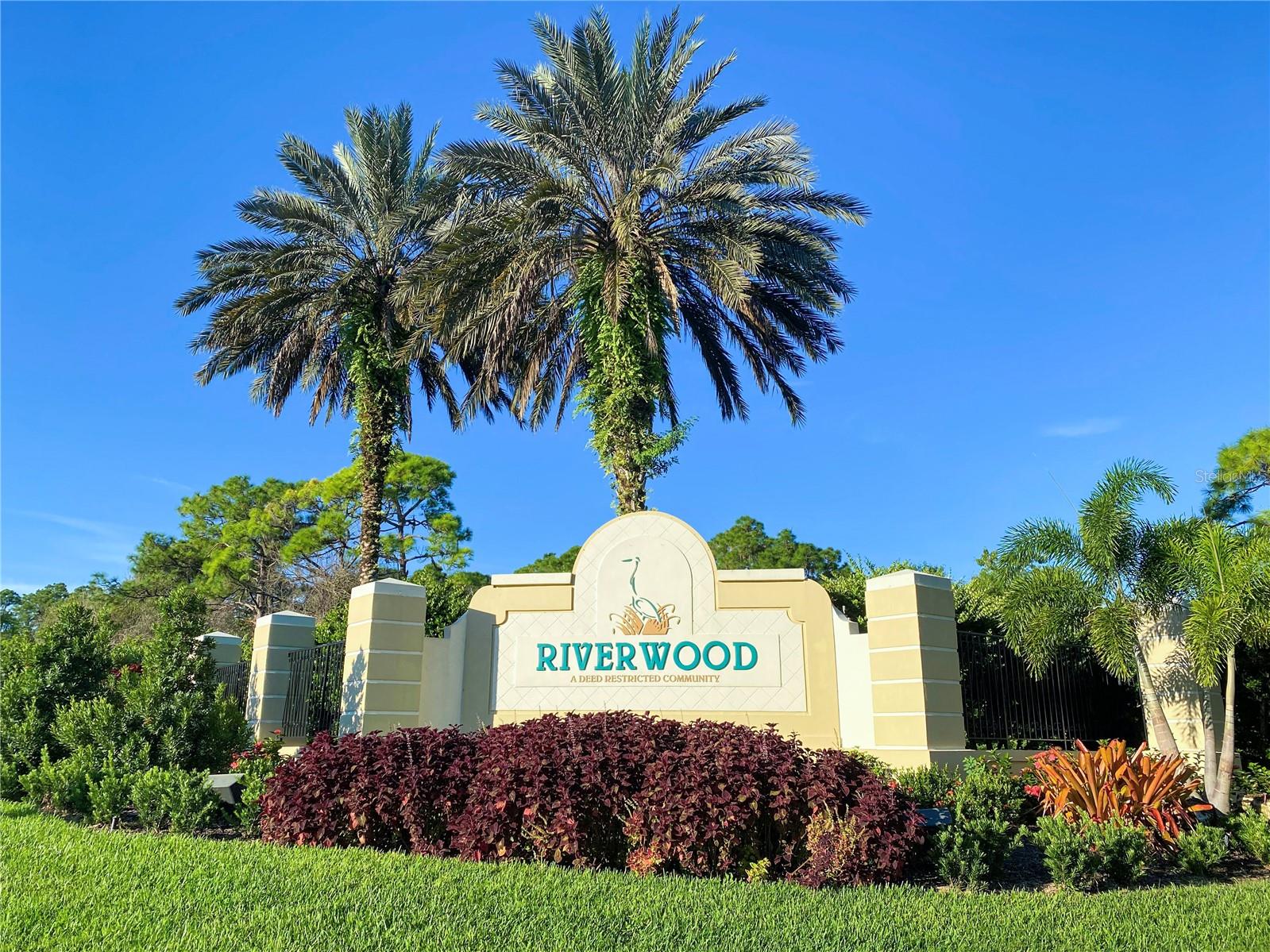 Image 44 of 66 For 2669 Wax Myrtle Court