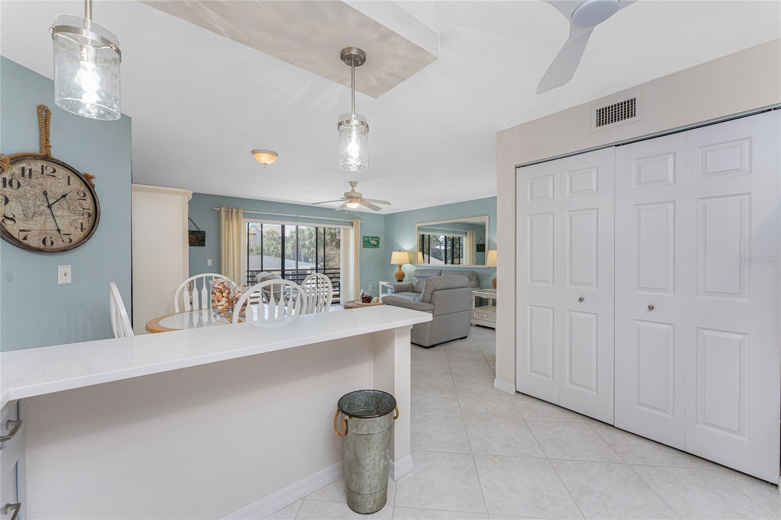 Image 18 of 53 For 2769 Beach Road 105