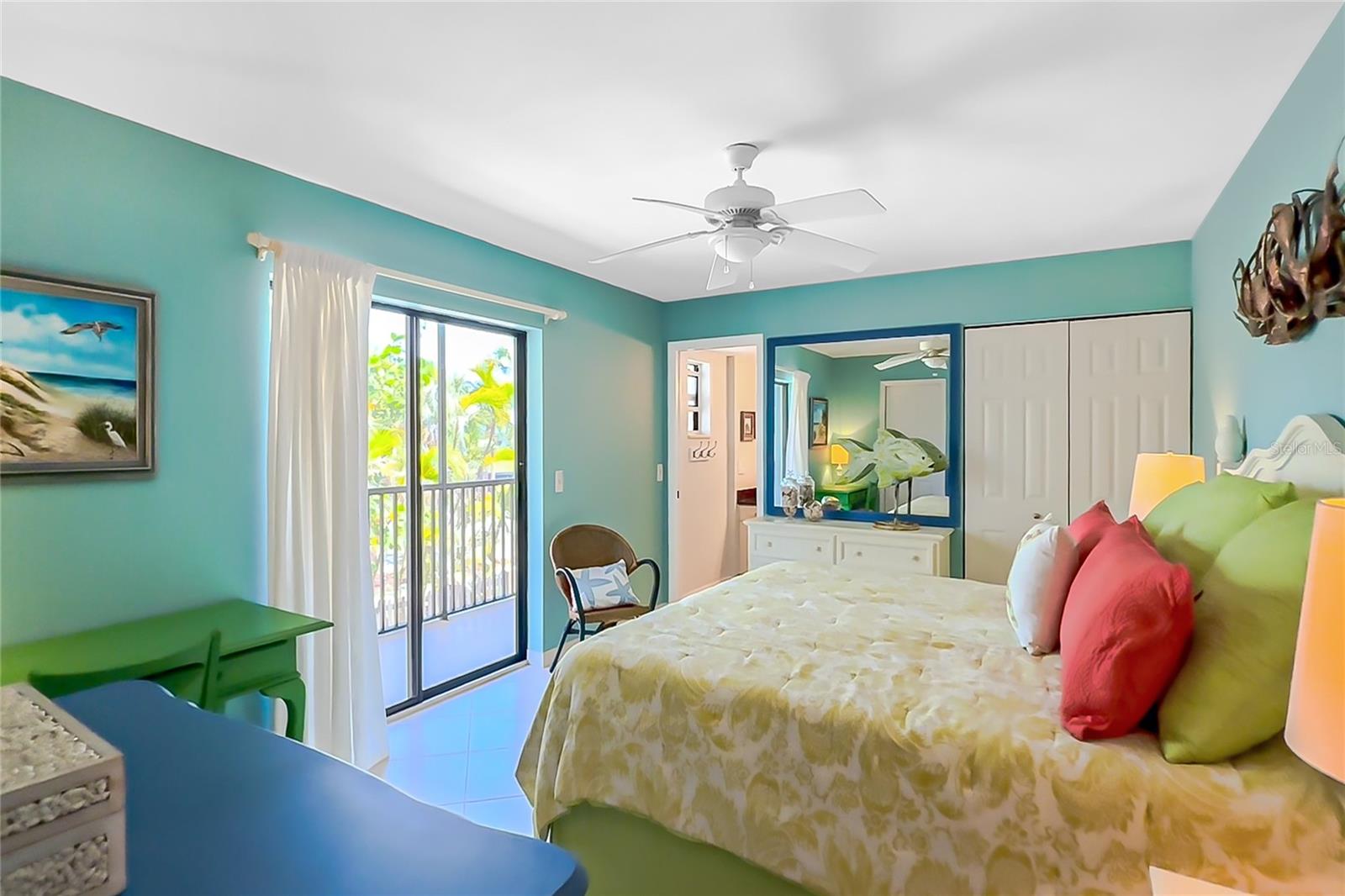 Image 19 of 53 For 2769 Beach Road 105