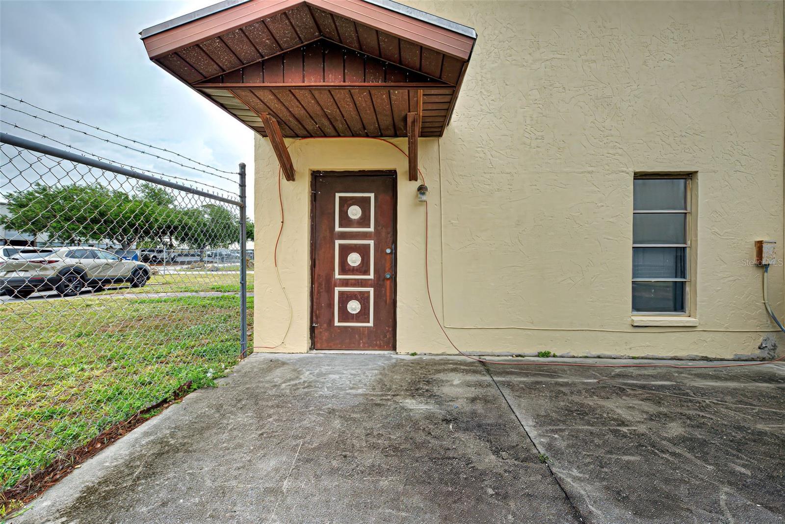 Image 11 of 51 For 533 & 531 Paul Morris Drive