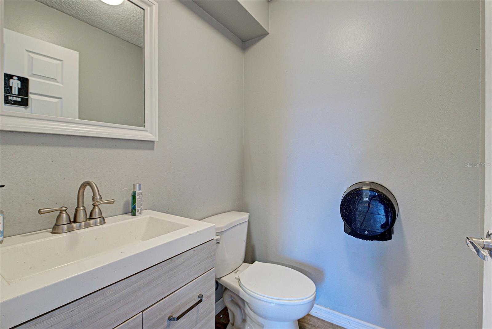 Image 31 of 51 For 533 & 531 Paul Morris Drive