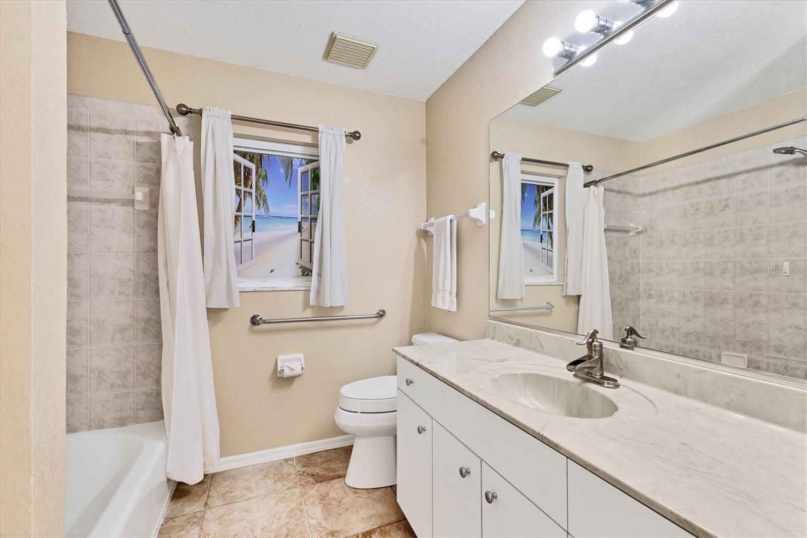 Image 25 of 100 For 6062 Spinnaker Boulevard