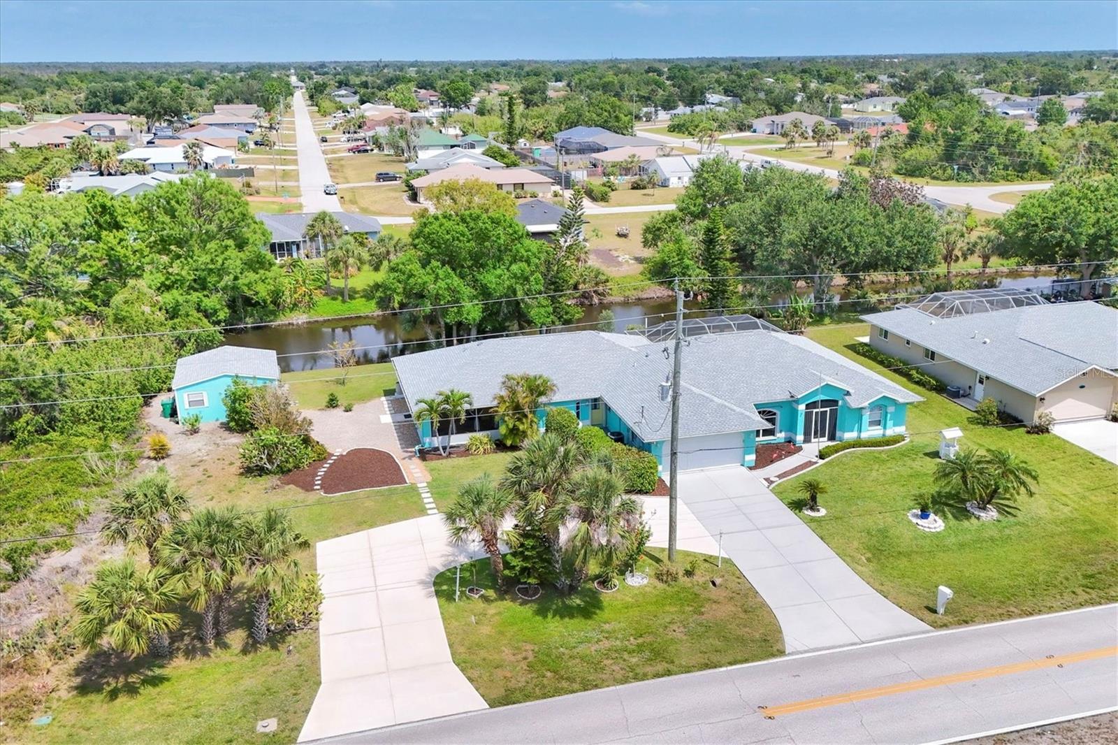 Image 3 of 100 For 6062 Spinnaker Boulevard