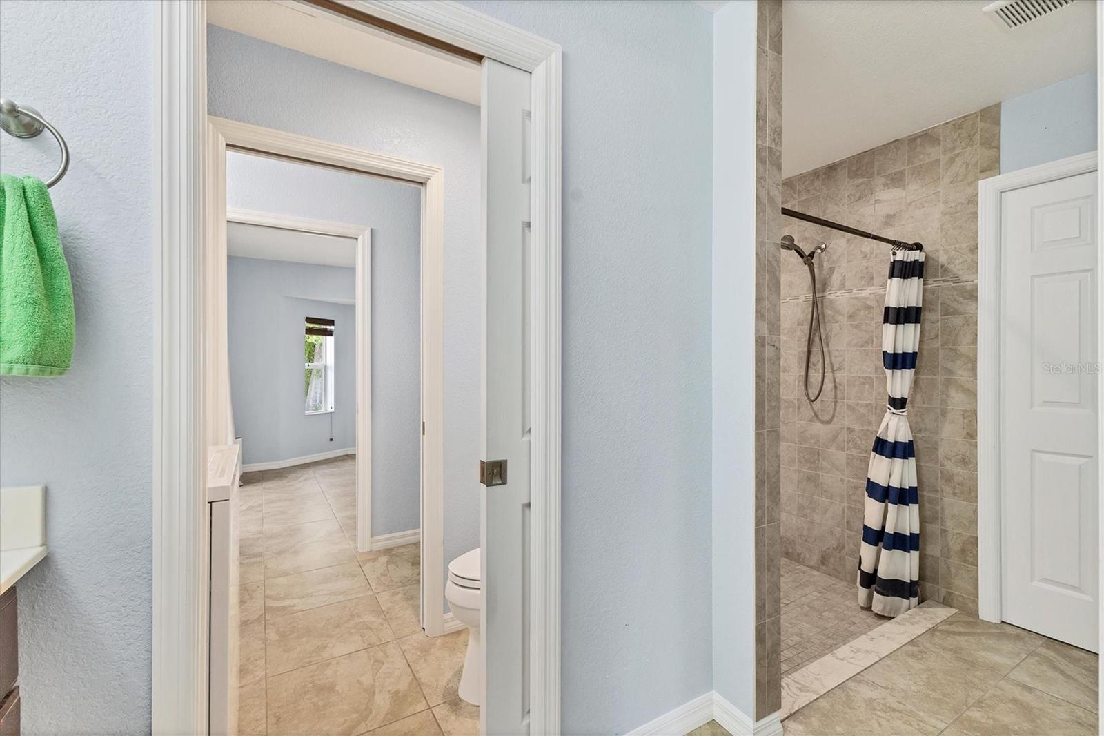 Image 48 of 100 For 6062 Spinnaker Boulevard