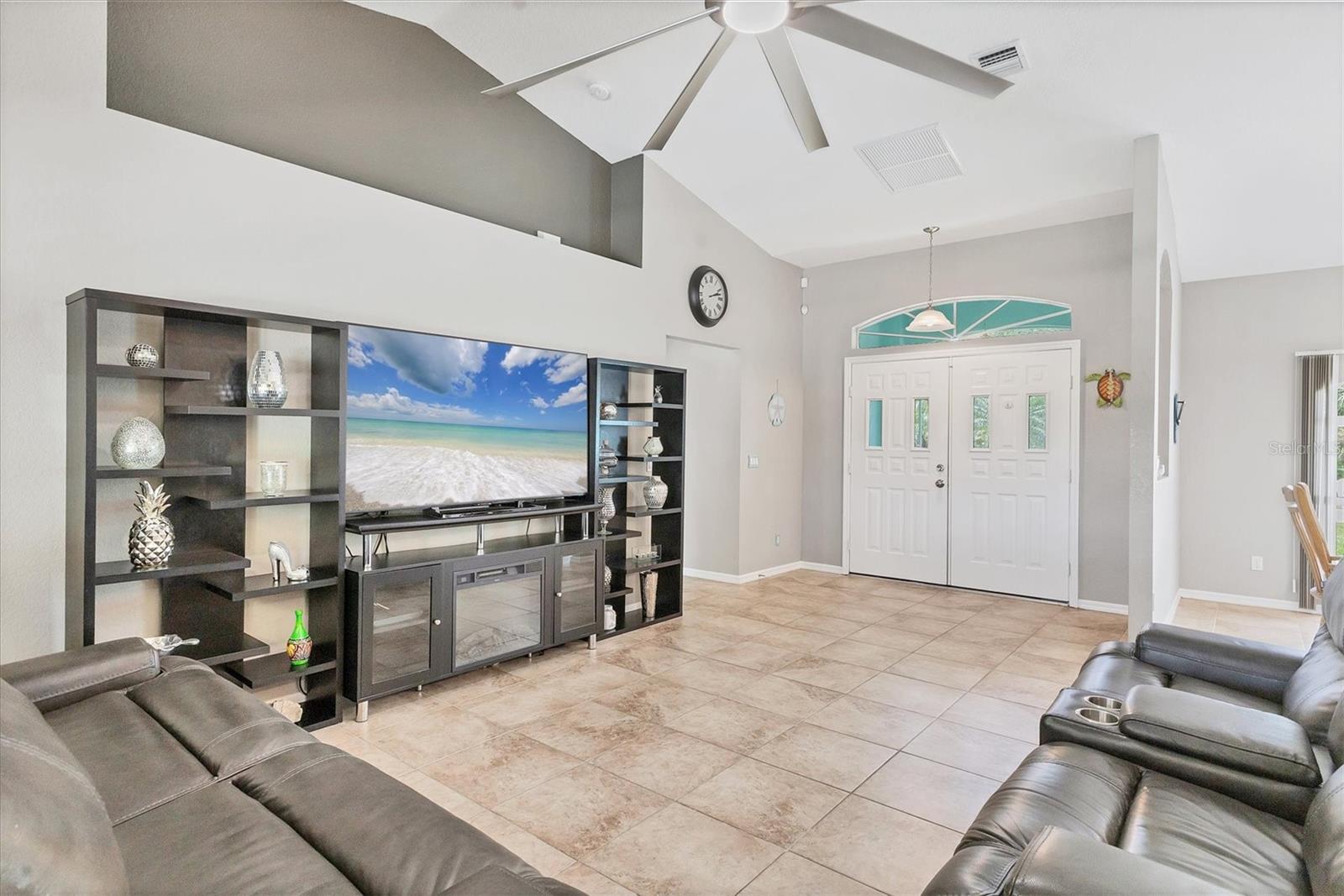 Image 9 of 100 For 6062 Spinnaker Boulevard