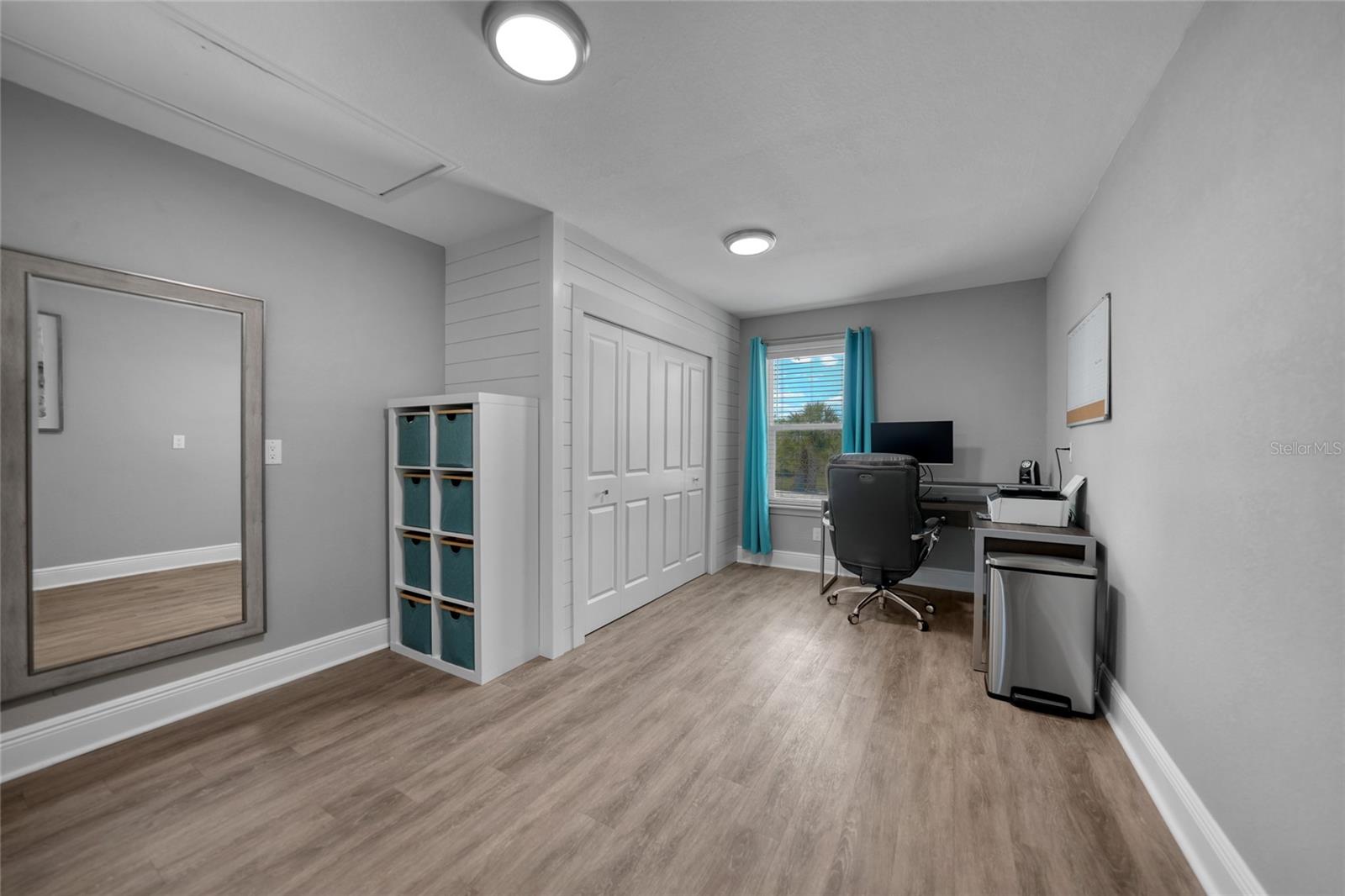 Image 36 of 52 For 24805 Nova Lane