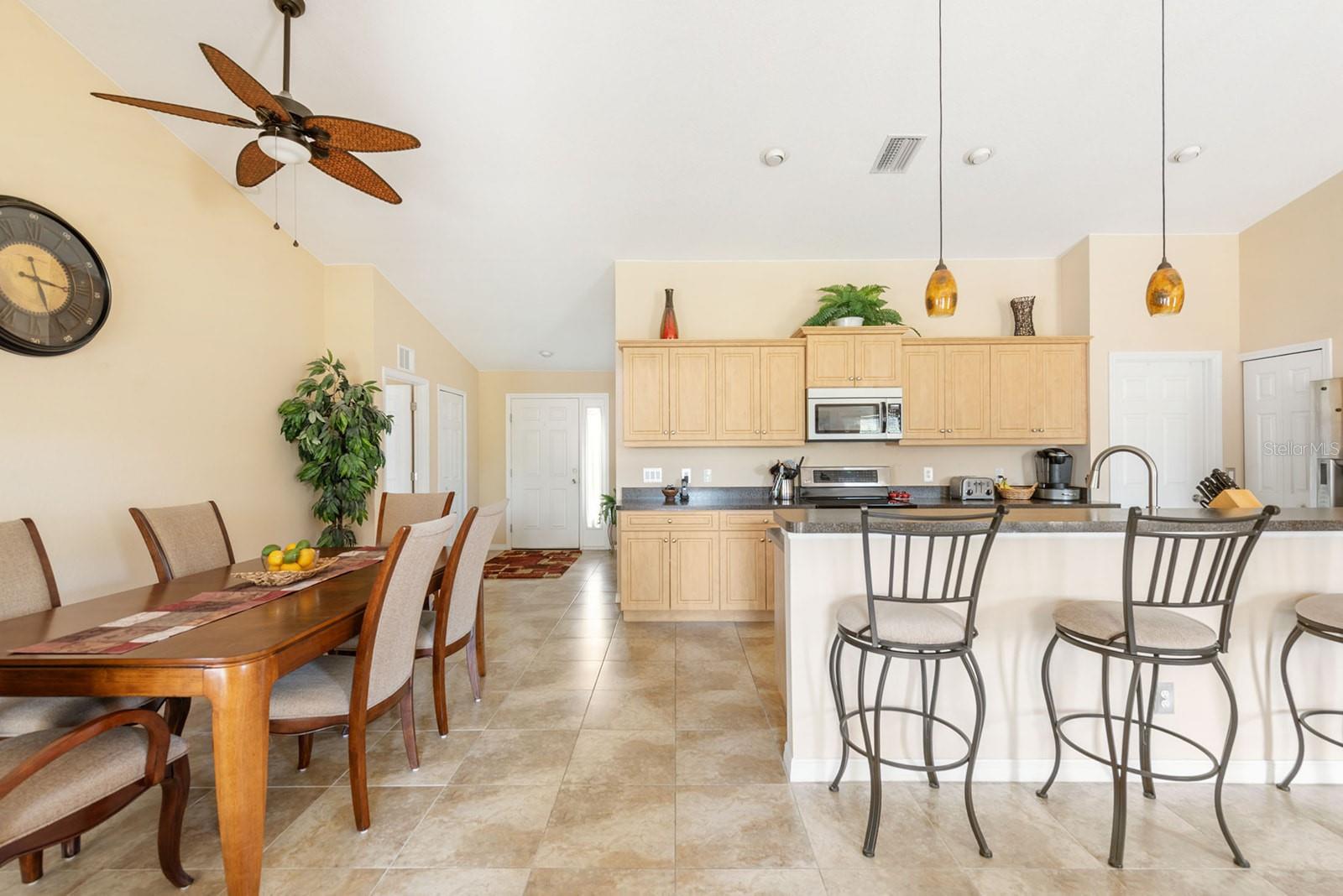 Image 13 of 41 For 7089 Benson Street