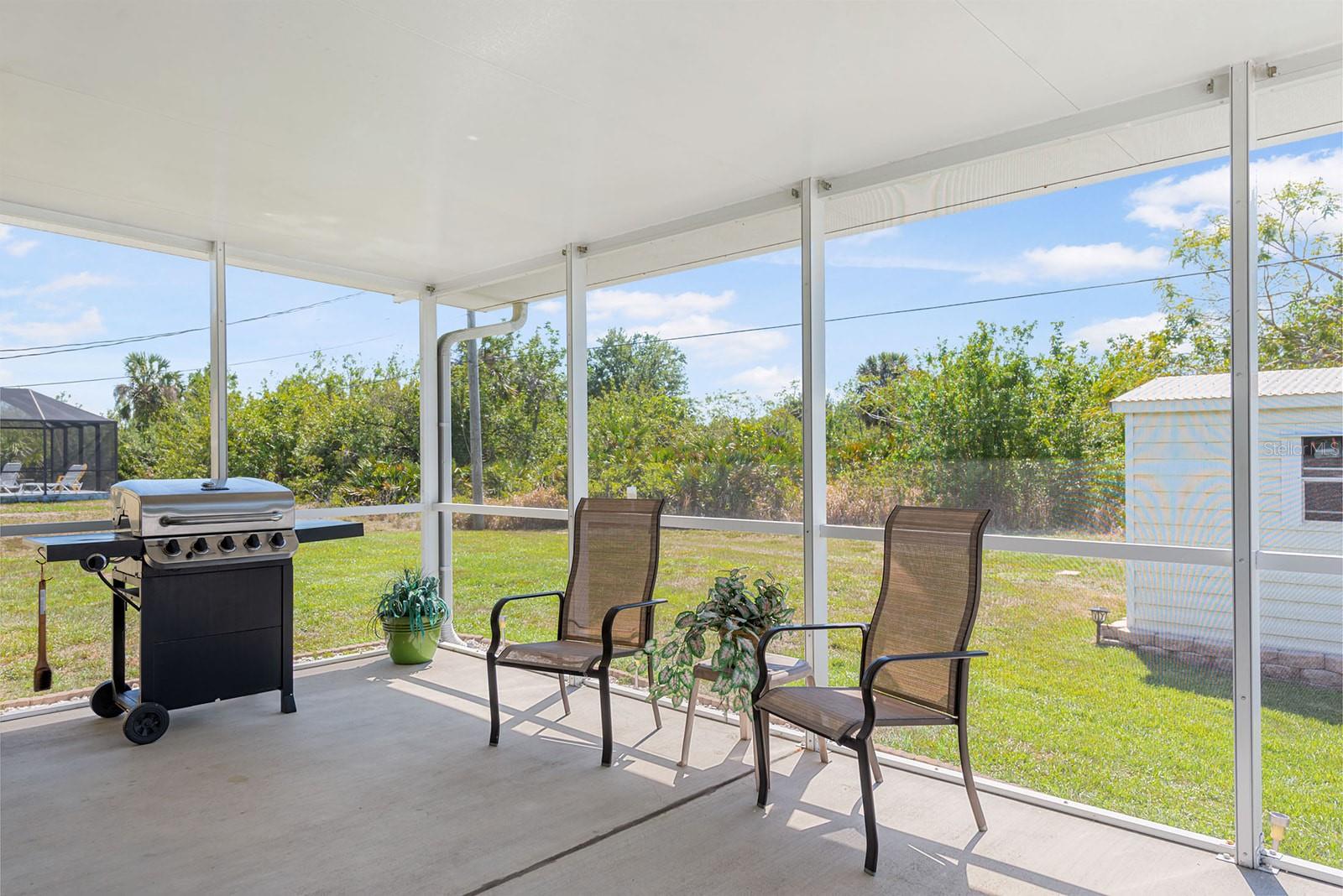 Image 33 of 41 For 7089 Benson Street