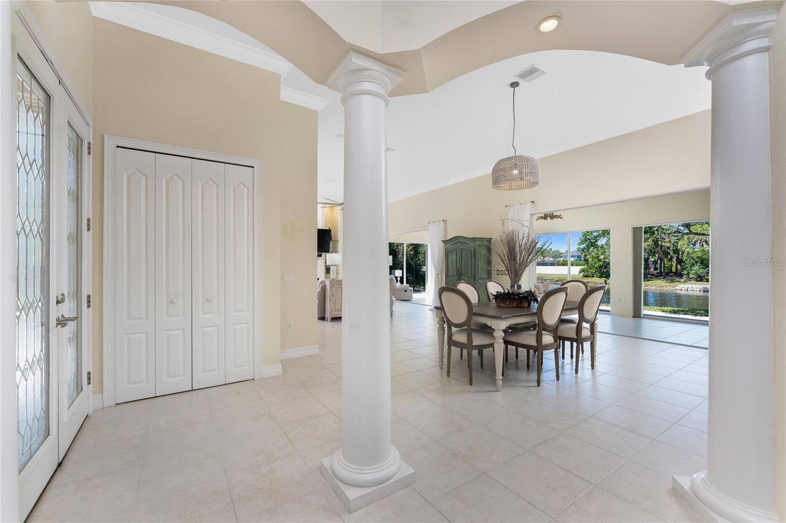 Image 13 of 98 For 26 Saint Croix Way