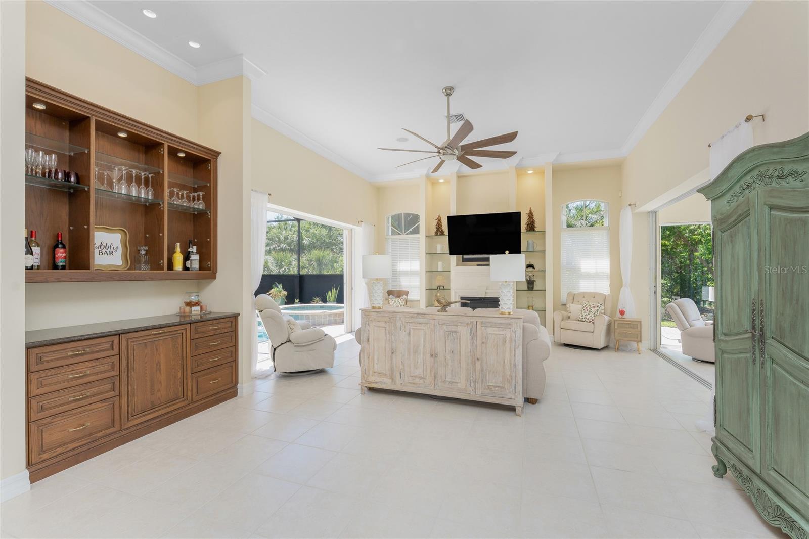 Image 16 of 98 For 26 Saint Croix Way