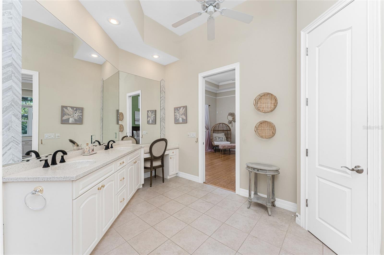 Image 43 of 98 For 26 Saint Croix Way