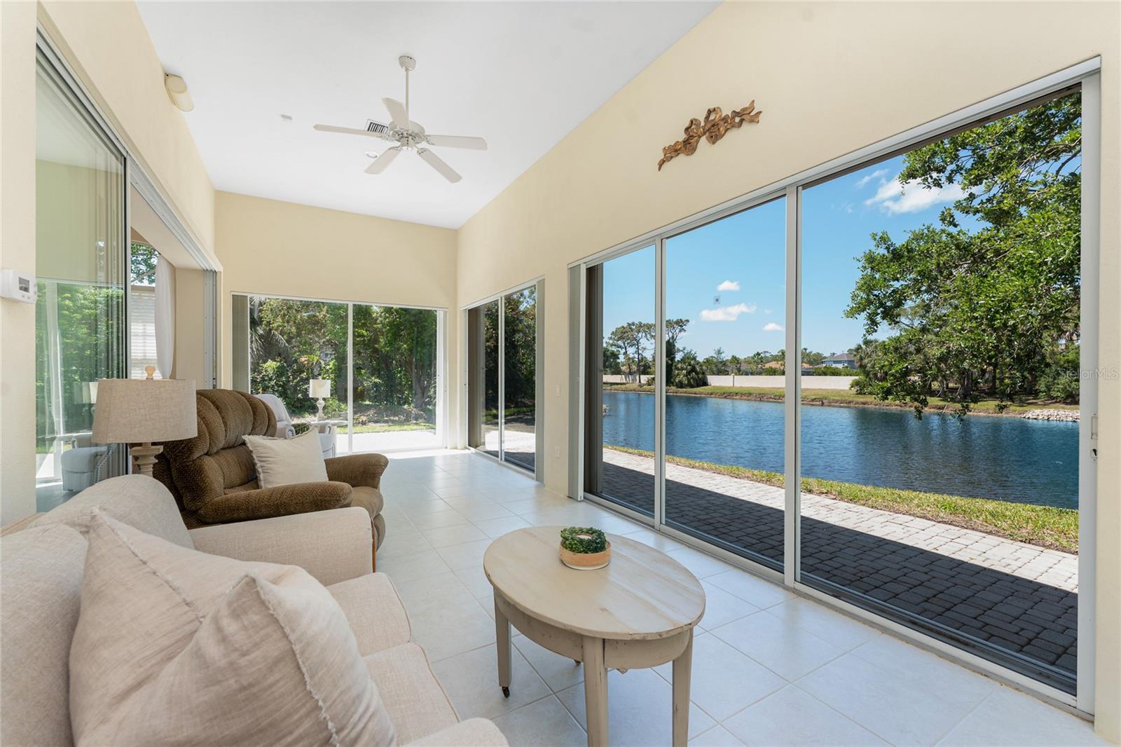 Image 5 of 98 For 26 Saint Croix Way