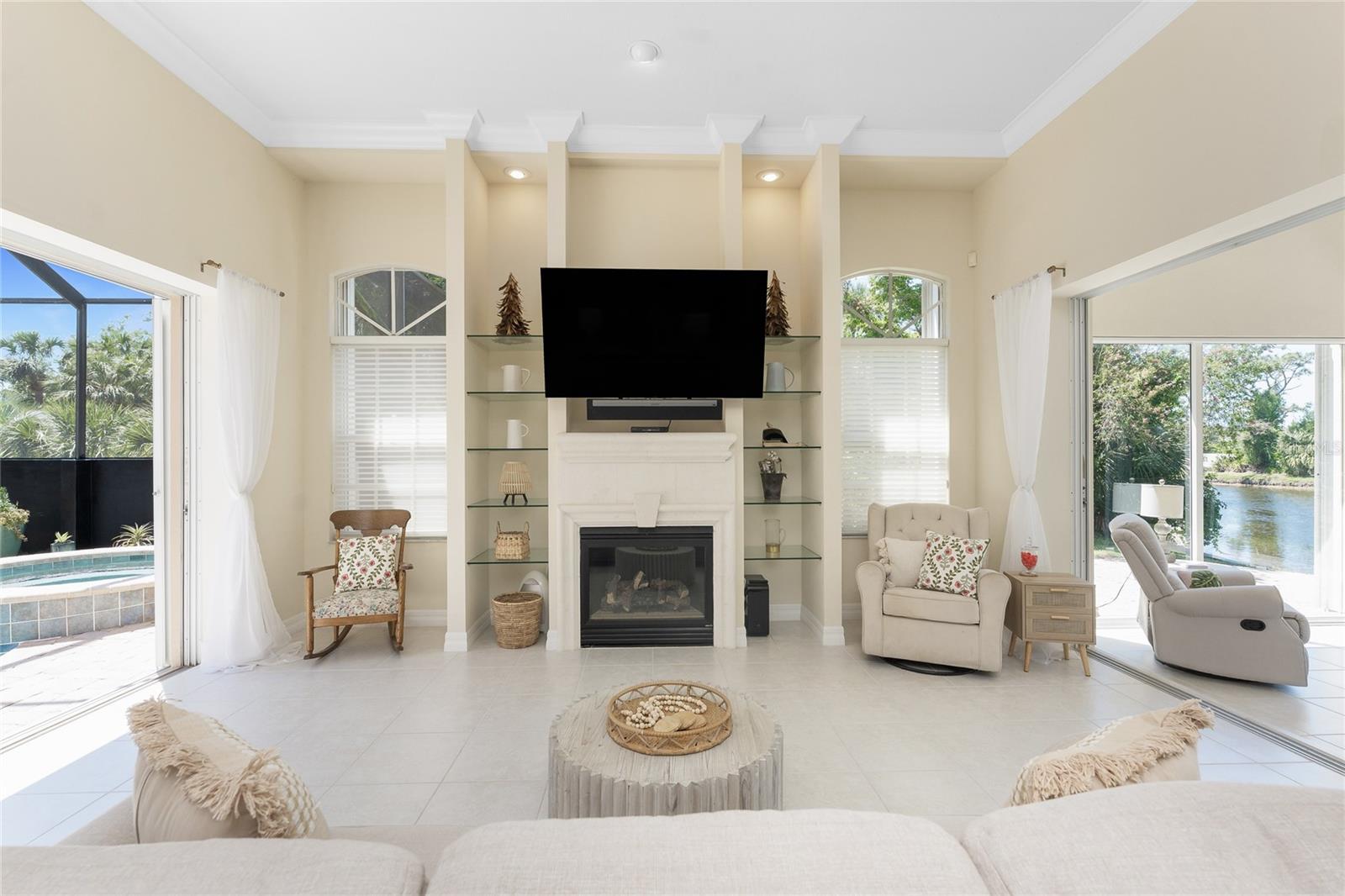 Image 7 of 98 For 26 Saint Croix Way