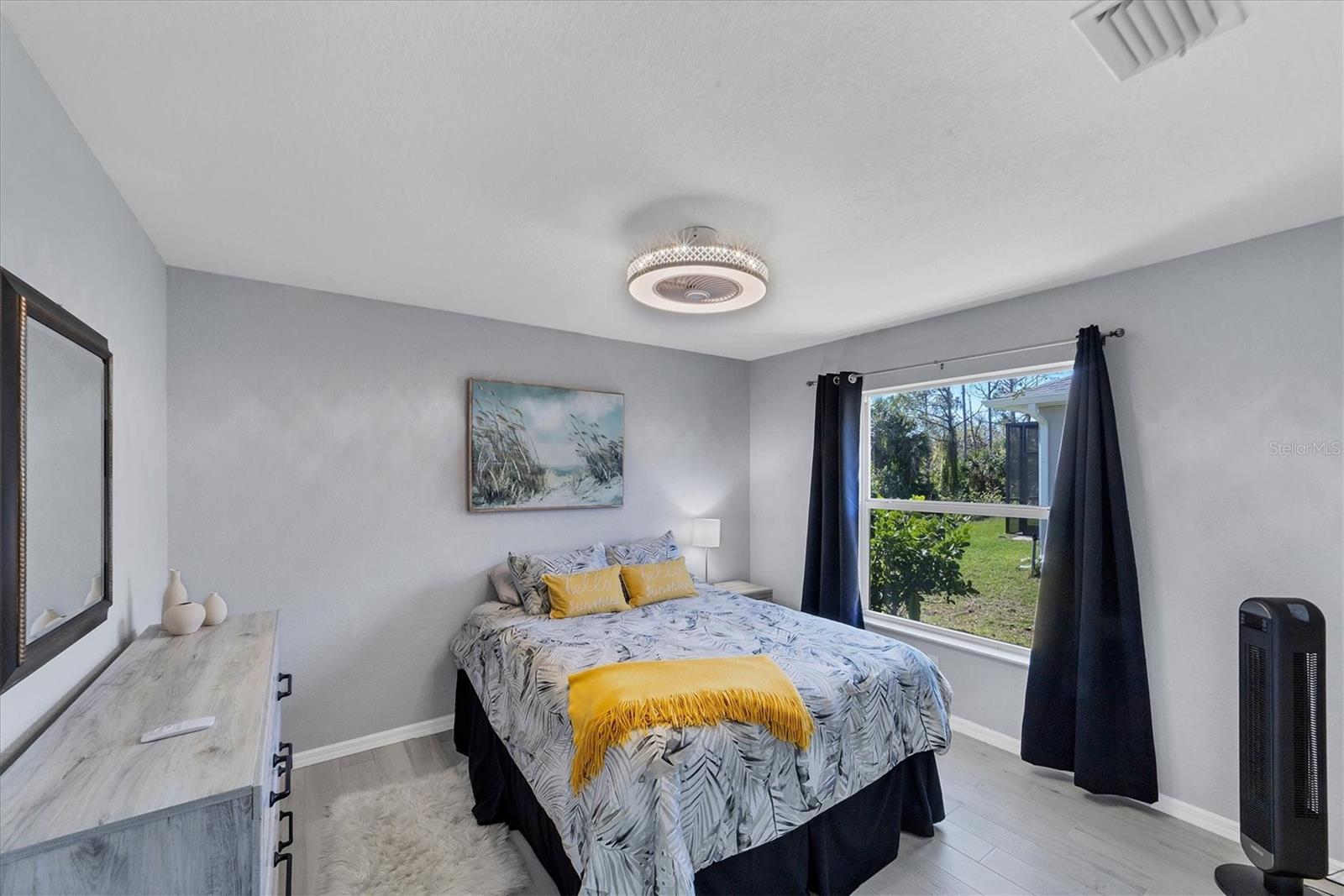 Image 28 of 43 For 56 Long Meadow Court